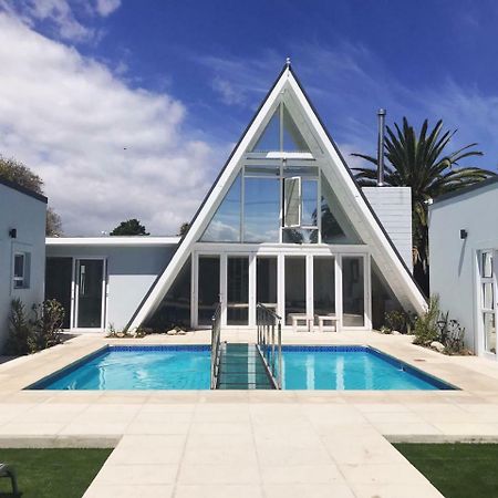 Salt Boutique Guesthouse By Curiocity (Adults Only) Bloubergstrand Exteriör bild