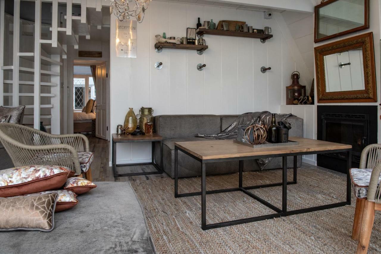 Salt Boutique Guesthouse By Curiocity (Adults Only) Bloubergstrand Exteriör bild