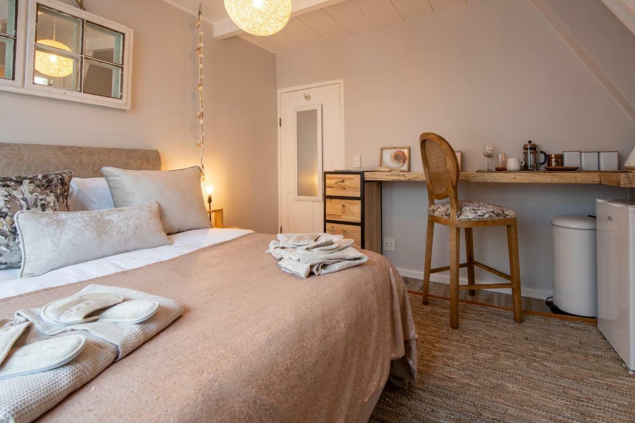Salt Boutique Guesthouse By Curiocity (Adults Only) Bloubergstrand Exteriör bild
